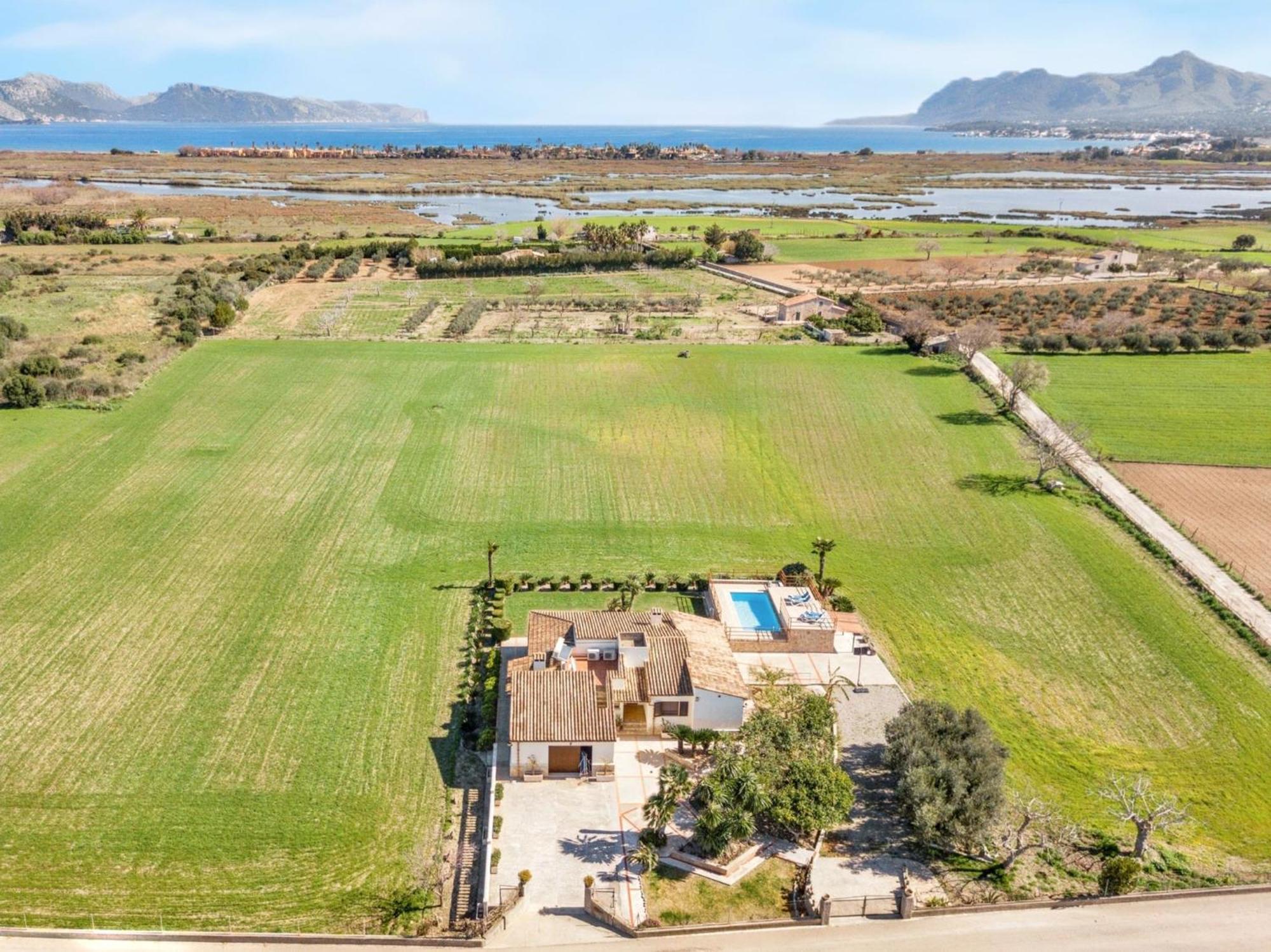 Elegant Villa In Alcudia With Private Pool Exterior foto